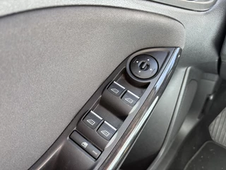 Ford Focus Ford Focus 1.0 Titanium Edition 125PK | SYNC 2 Navigatie | S-Pack - afbeelding nr 11