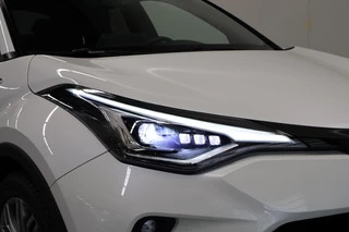 Toyota C-HR Toyota C-HR 1.8 Hybrid First Edition - afbeelding nr 10