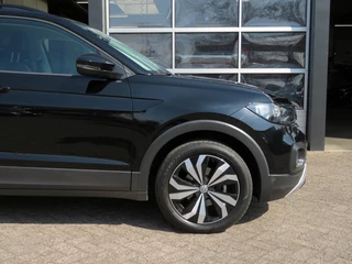 Volkswagen T-Cross Volkswagen T-Cross 1.0 TSI LIFE / 17 Inch / Navi / Adap.cruise / BOVAG garantie - afbeelding nr 29