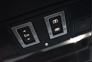 Land Rover Range Rover Evoque Land Rover Range Rover Evoque 1.5 P300e AWD R-Dynamic SE | Pano.dak | 360 gr.camera | Keyless | Elekt.stoelen | Carplay | Full LED | 20