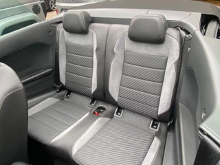 Volkswagen T-Roc Volkswagen T-Roc Cabrio 1.5 TSI R-LINE/VIRTUAL/IQ-LED/CAMERA/LANE - afbeelding nr 18