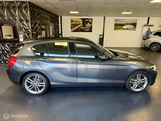 BMW 1 Serie BMW 1-serie 118i High Executive Automaat 18 inch - afbeelding nr 5