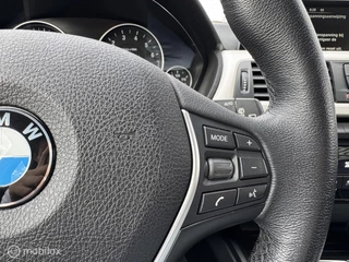 BMW 3 Serie BMW 3-serie Touring 318i Executive | Trekhaak | Navi | Automatische achterklep | - afbeelding nr 17