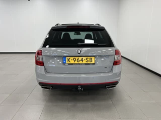 Škoda Octavia Škoda Octavia Combi 2.0 TDI RS /184PK / AUTOMAAT / LEDER / PANODAK / Trekh. 1600KG. - afbeelding nr 6
