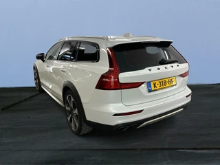 Volvo V60 Volvo V60 Cross Country 2.0 B5 AWD  Pro - afbeelding nr 4
