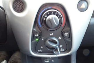 Toyota Aygo Toyota Aygo 1.0 VVT-i x-cite, 2015, Airco, 133.657 Kilometer - afbeelding nr 24