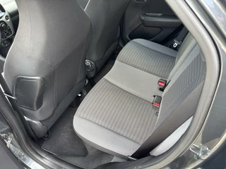 Toyota Aygo Toyota Aygo 1.0 VVT-i x-joy | 15'' velgen | Camera | Carplay - afbeelding nr 8