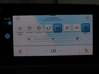 Volkswagen Golf Volkswagen Golf Variant 1.0 TSI Life Business | Stoel & Stuurverwarming |  Memory | Carplay | Adaptive cruise | Sfeerverlichting | PDC - afbeelding nr 26