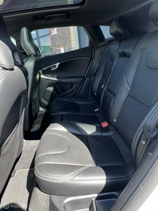 Volvo V40 Volvo V40 2.0 T4 R-Design automaat - afbeelding nr 17