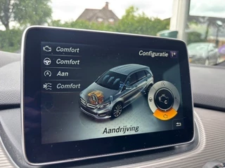 Mercedes-Benz B-Klasse Mercedes-Benz B-Klasse B180 Lease Ed. Ambition Aut., Navi, Clima, Cruise, PDC - afbeelding nr 28