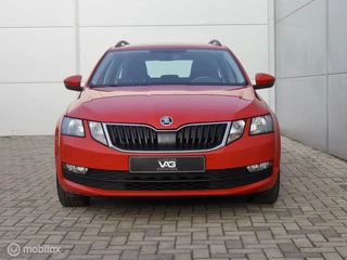 Škoda Octavia Skoda Octavia Combi 1.0 TSI Navi Clima Cruise PDC CarPlay - afbeelding nr 11