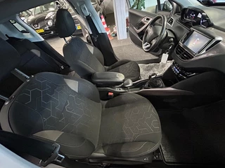 Peugeot 2008 Peugeot 2008 1.2 PureTech Allure*Pano*Clima*Led*2015 - afbeelding nr 9