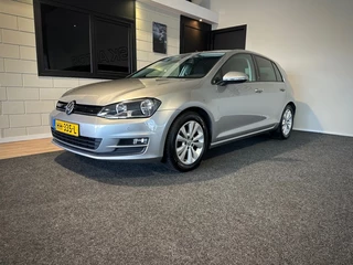 Volkswagen Golf Volkswagen Golf 1.0 TSI BNS ED. CON RIJKLAAR l LMV l CAMERA l CLIMA l - afbeelding nr 50