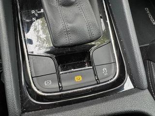 Škoda Kodiaq Škoda Kodiaq 1.5 TSI Business Edition Airco/El.klep/Camera/Navi - afbeelding nr 33
