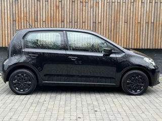 Volkswagen up! Volkswagen Up! 1.0 BMT move up! Airco| Bluetooth | DAB radio | Dagrijverlichting | Elektrische ramen | Elektrisch verstelbare buitenspiegels - afbeelding nr 17