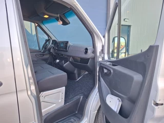 Mercedes-Benz Sprinter Mercedes-Benz Sprinter 311 2.2 CDI L2H2 AUTOMAAT / CAMERA / NAVI / CRUISE CONTROLE / 3 ZITS - afbeelding nr 33