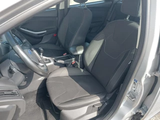 Ford Focus Ford FOCUS 1.0 Titanium Edition, airco,stoelverwarming,voorruit verwarmd, - afbeelding nr 11