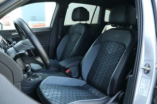 Volkswagen Tiguan Volkswagen Tiguan 1.5 TSI / 2x R-Line / Black Style / Virtual Cockpit / Camera / Matrix LED / Trekhaak / 20