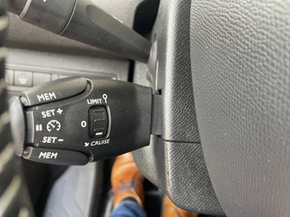 Peugeot 308 Peugeot 308 SW 1.6 BlueHDI 120 pk Blue Lease Executive Pack Trekhaak Panoramadak Camera Parkeersensoren DAB Clima en Cruise Control Wit Metallic Nette auto zuinige Euro 6 Diesel Station - afbeelding nr 21