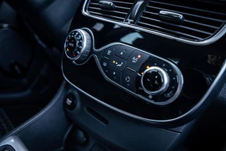 Renault Clio Renault Clio 0.9 TCe Limited*KEYLESS*NAVI*CLIMA*CAMERA*PDC* - afbeelding nr 31