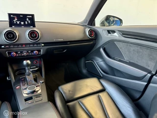 Audi RS3 Audi RS3 8V ''Nardo Grey'' B&O / Pano / Kuipstoel / Milltek - afbeelding nr 13
