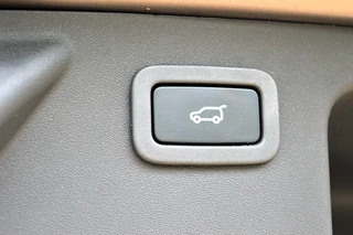 Land Rover Discovery Sport Rijklaarprijs-Garantie Panorama dak Leder navigatie Xenon 1e Eigenaar - afbeelding nr 10