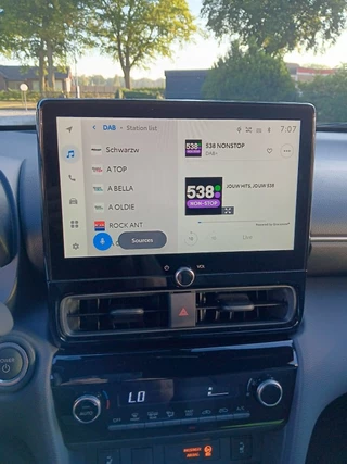 Toyota Yaris Cross Toyota Yaris Cross 1.5 Hybrid 130 Business Plus Groot Navi Stoel/Stuur verw. Apple Carplay Cruise/Clima - afbeelding nr 12
