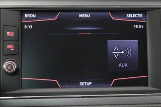 SEAT Leon SEAT Leon 1.0 TSI Style | Full LED | Carplay | Keyless |  Navigatie | Parkeerhulp | Climate control | Cruise control | Getint glas - afbeelding nr 21