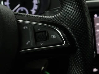 Škoda Octavia Skoda Octavia Combi 1.0 TSI Grt Amb. Bns | Camera | Trekhaak |  Adaptive cruise | Carplay | Navigatie | Sportstoelen | Climate control - afbeelding nr 16