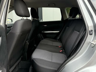 Suzuki Vitara Suzuki Vitara 1.4 Boosterjet Autom Carplay Cruise Led Camera Eerste Eigenaar Vol Opties Facelift Model 2019 - afbeelding nr 8