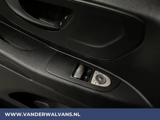 Mercedes-Benz Vito Mercedes-Benz Vito 114CDI 136pk L2H1 Euro6 Airco | Camera | Apple Carplay | Android Auto | Cruisecontrol Parkeersensoren, multifunctioneel stuurwiel - afbeelding nr 17