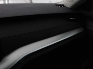 Škoda Octavia Skoda Octavia Combi 1.0 TSI Business Edition | Stoelverwarming |  Trekhaak | Adaptive cruise | Elektrische achterklep | Carplay | Sfeerverlichting - afbeelding nr 28