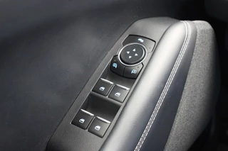 Ford Mustang Mach-E Ford Mustang Mach-E Extended RWD 98 kWh - Carplay, Camera, Leer, Afn. Trekhaak - afbeelding nr 23