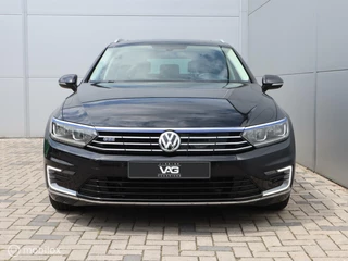 Volkswagen Passat Volkswagen Passat 1.4 TSI GTE Pano LED Trekhaak CarPlay - afbeelding nr 10