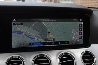 Mercedes-Benz E-Klasse Mercedes-Benz E-Klasse 300 e Business Solution / Panoramadak / 360Camera / Leder / 18'' / Virtual Cockpit / LED Koplampen / Stoelverwarming / Cruise Control - afbeelding nr 21