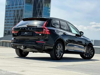 Volvo XC60 Volvo XC60 2.0 T6 Plug-in hybrid AWD | Pano | H&K | Leder - afbeelding nr 2