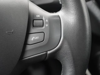 Peugeot 2008 Peugeot 2008 1.2 PureTech Blue Lion - Airco - Lm velgen - Cruise controle - afbeelding nr 16