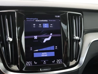 Volvo V60 Volvo V60 Cross Country 2.0 B5 AWD Pro | Stoelmassage | Nappa Leder | H&K Audio | - afbeelding nr 28