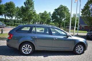 Škoda Octavia Skoda Octavia Combi 1.0 TSI Greentech Business Edition 2019 - afbeelding nr 9