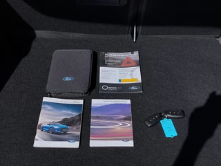 Ford Focus Ford Focus 1.0 EcoBoost 125pk Hybrid Titanium X | Navi | Apple Carplay + Android Auto | Clima | Cruise | Led Koplampen | Pdc V+A+Camera | Stoel+Stuurwielverwarming | Privacy Glass | 16''lm - afbeelding nr 32