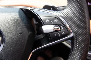 Škoda Enyaq iV Skoda Enyaq iV 80 Sportline + Panoramadak / Leder VOL - afbeelding nr 27