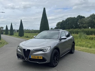 Alfa Romeo Stelvio Alfa Romeo Stelvio 2.0t Q4 Veloce 280pk, pano, 20 inch! - afbeelding nr 27