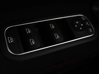 Mercedes-Benz CLA Mercedes-Benz CLA-klasse 250e AMG Night | Stoelverwarming |  Leder/Alcantara | Camera | Widescreen | Navigatie | Full LED | Sportstoelen - afbeelding nr 30