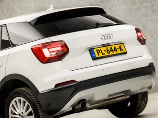 Audi Q2 (GROOT NAVI, STOELVERWARMING, PLAT SPORTSTUUR, GETINT GLAS, SPORTSTOELEN, CRUISE, ARMSTEUN, NIEUWE APK, NIEUWSTAAT) - afbeelding nr 13