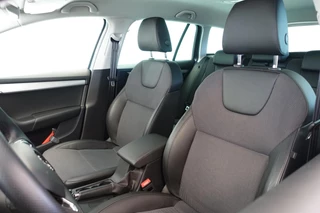 Škoda Octavia Skoda Octavia Combi 1.0 TSI Greentech Ambition Business - afbeelding nr 6
