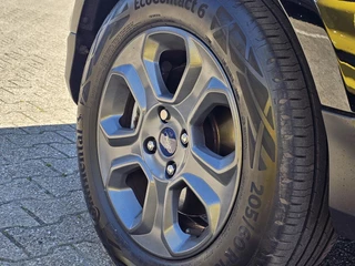 Ford EcoSport Ford EcoSport 1.0 EcoBoost Trend Ultimate 125 pk | Trekhaak | Navigatie | Achteruitrijcamera | PDC | Cruise control |Hoge instap | Nette auto! - afbeelding nr 27