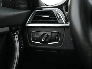 BMW 3 Serie BMW 3 Serie Touring 320d EDE Centennial Executive M-Sport-Pack Aut. *FULL-LED | HARMAN/KARDON-AUDIO | SPORT-SEATS | NAVI-FULLMAP | ECC | KEYLESS | PDC | CRUISE | TOWBAR | 19''ALU* - afbeelding nr 21