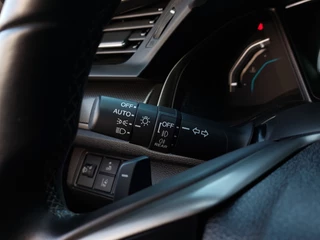 Honda Civic 1.0 i-VTEC 126pk Automaat Elegance | Navi | Apple Carplay+Android Auto | Clima | Adap.Cruise | Pdc V+A+Camera | Rijstrook+Licht+Regensensor | Mistlampen | Privacy Glass | 17''lm - afbeelding nr 21