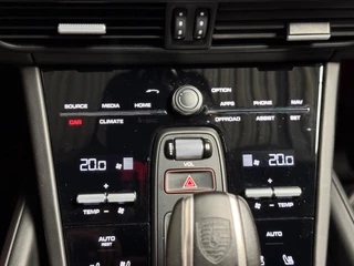 Porsche Cayenne Porsche Cayenne Coupé 4.0 Turbo GT Sport Chrono 640 PK | Keramisch | Carbon | HUD |360 Camera | Softclose - afbeelding nr 36