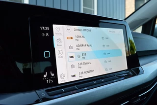 Volkswagen Golf Rijklaarprijs-Garantie Navigatie Airco Led Digitaal Dashboard - afbeelding nr 26